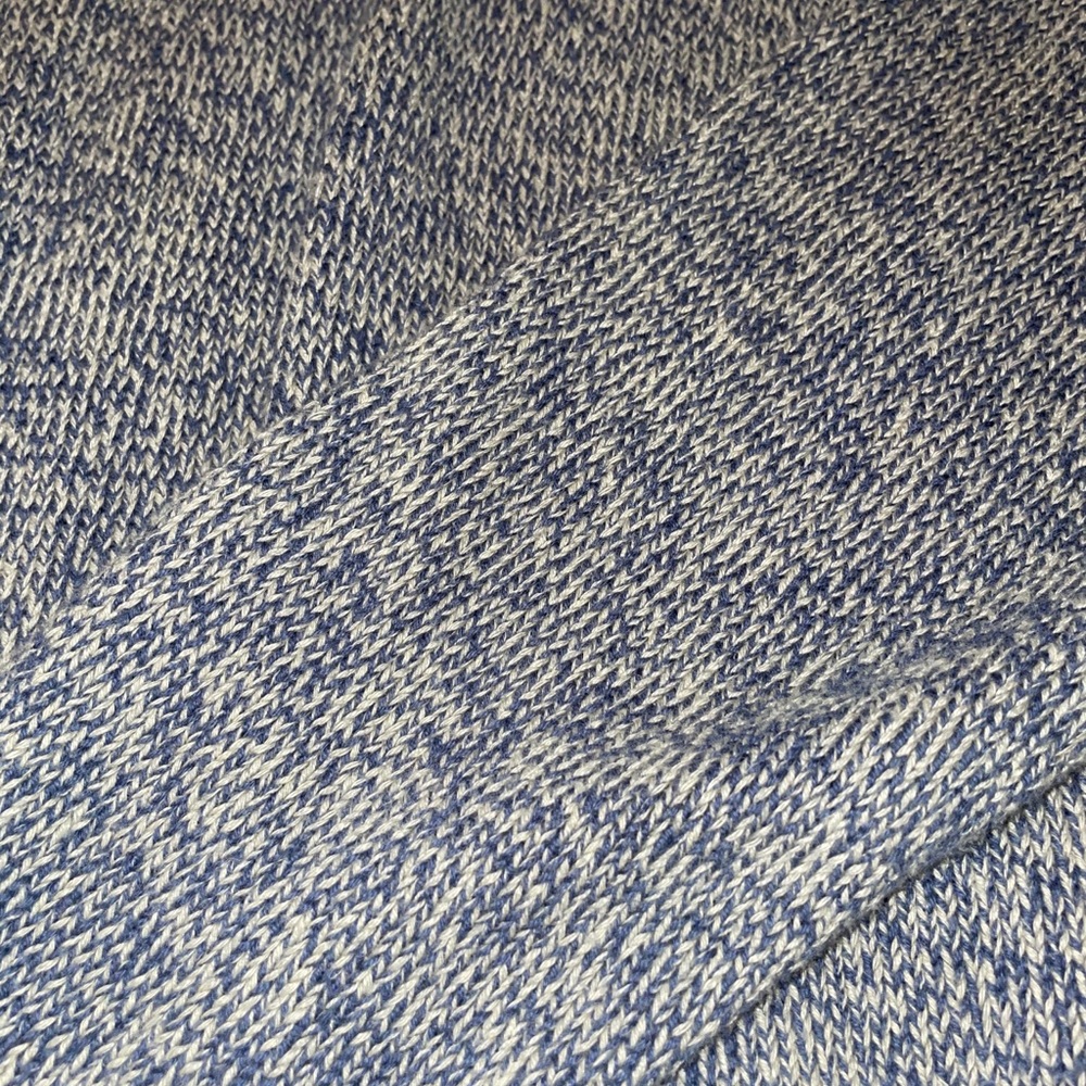 Pullover - Picture 2 of 2